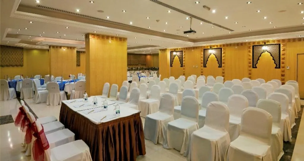Restaurant, Lotus Downtown Metro Hotel Apartments, Dubai
