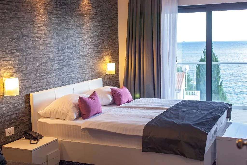 JUNIOR SUITE SEA VIEW WITH BALCONY Room, Boutique Hotel Life, Split