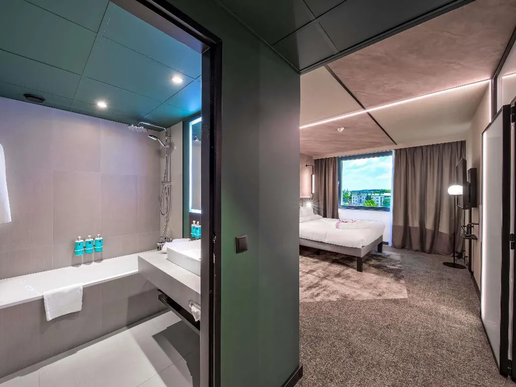 SUITE STANDARD Room, Novotel Krakow Centrum, Krakow