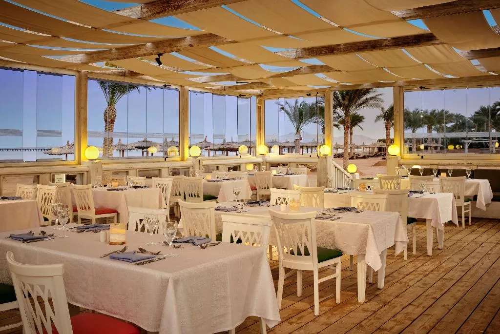 Restaurant, Coral Sea Holiday Resort & Aqua Park, Red Sea Riviera