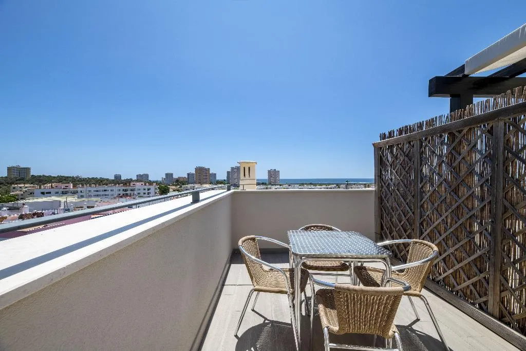APARTMENT PREMIUM TWO BEDROOMS Room, AlvorMar Apartamentos Turisticos, Algarve