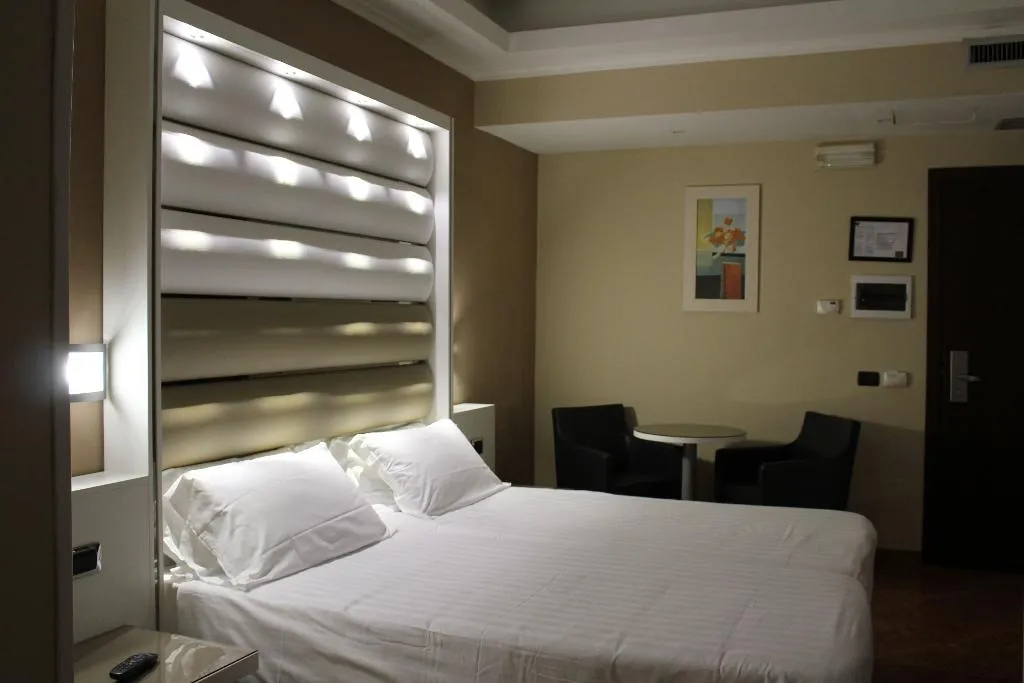 QUADRUPLE STANDARD Room, San Marco, Rome