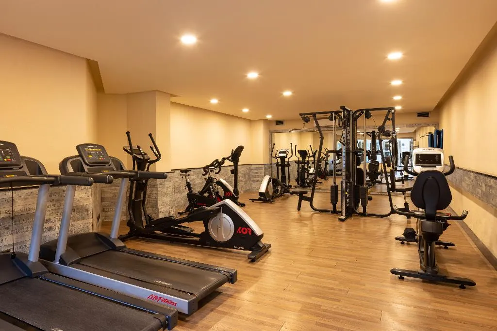 Sports and Entertainment, Golden Bahia de Tossa & Spa, Costa Brava