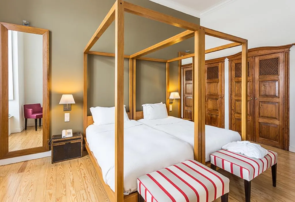 JUNIOR SUITE STANDARD Room, York House Hotel, Lisbon
