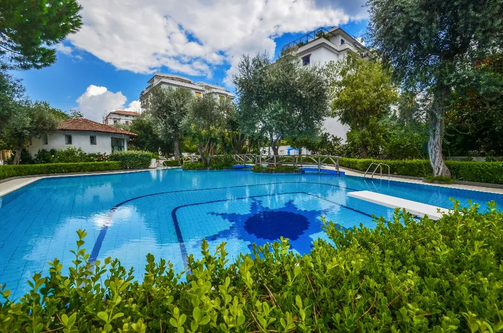 General view, Sorrento Pool &Suites, Naples