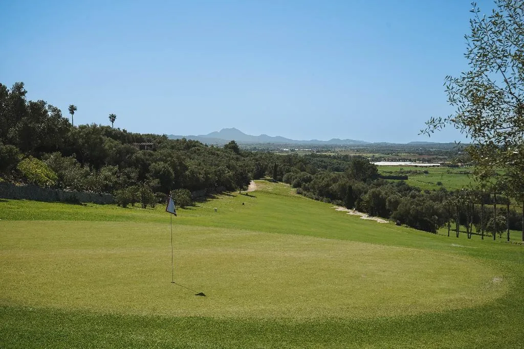 Sports and Entertainment, La Reserva Rotana, Majorca