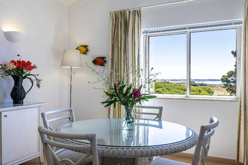 APARTMENT TWO BEDROOMS Room, Vila Palmeira, Algarve
