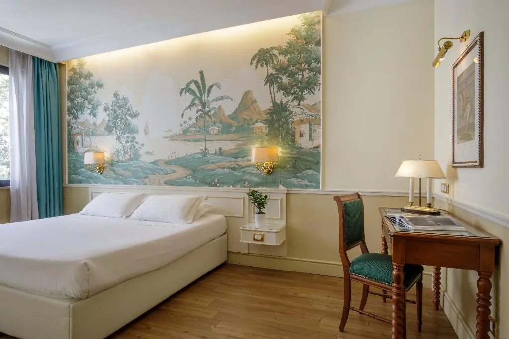 DOUBLE SUPERIOR Room, Donna Laura Palace, Rome