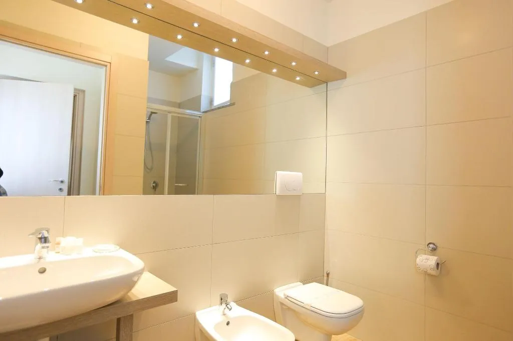Room, Amalia Bakery Home, Milan