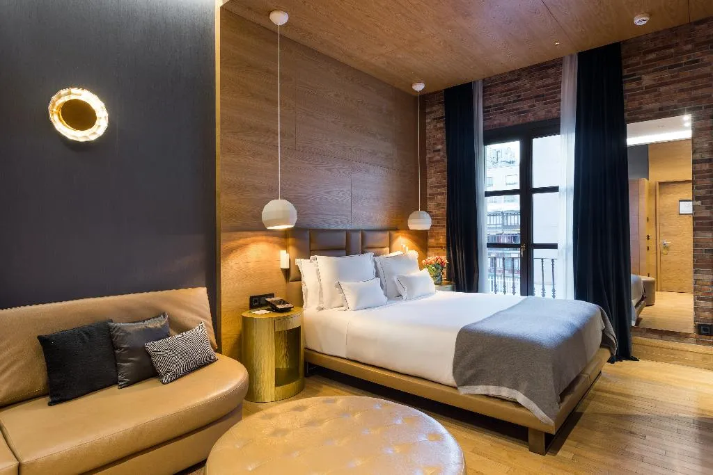 DOUBLE DELUXE Room, Monument Hotel, Barcelona
