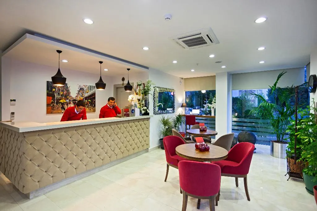 Lobby, The Room, Antalya