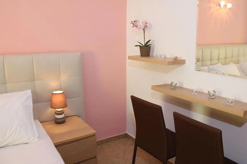 Room, Villa Libertad, Santorini