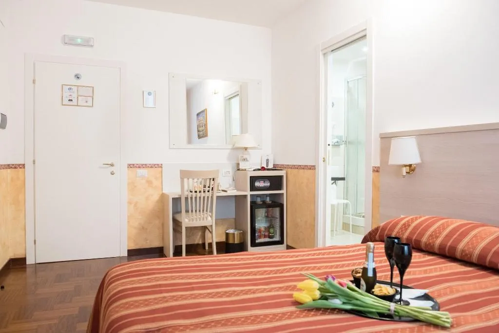 Room, Domus Giulia, Rome