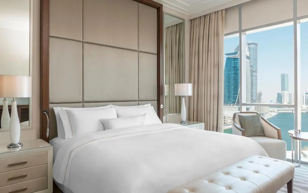 DOUBLE DELUXE Room, Hilton Dubai Al Habtoor City, Dubai