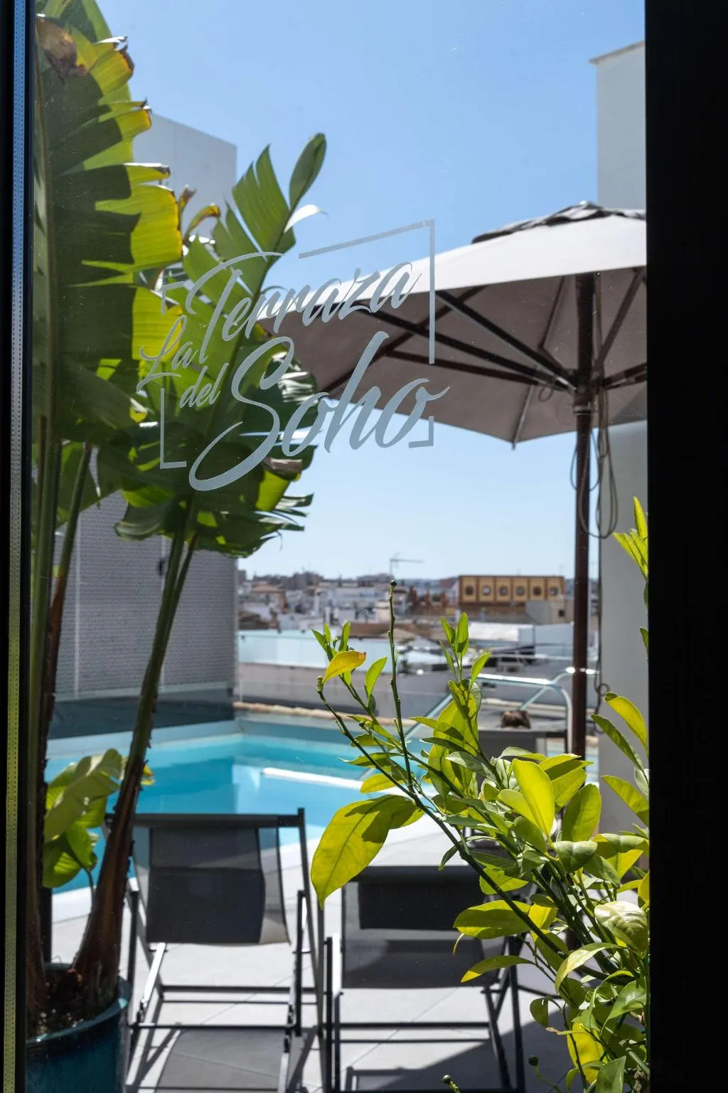 Pool, Soho Boutique Catedral, Seville
