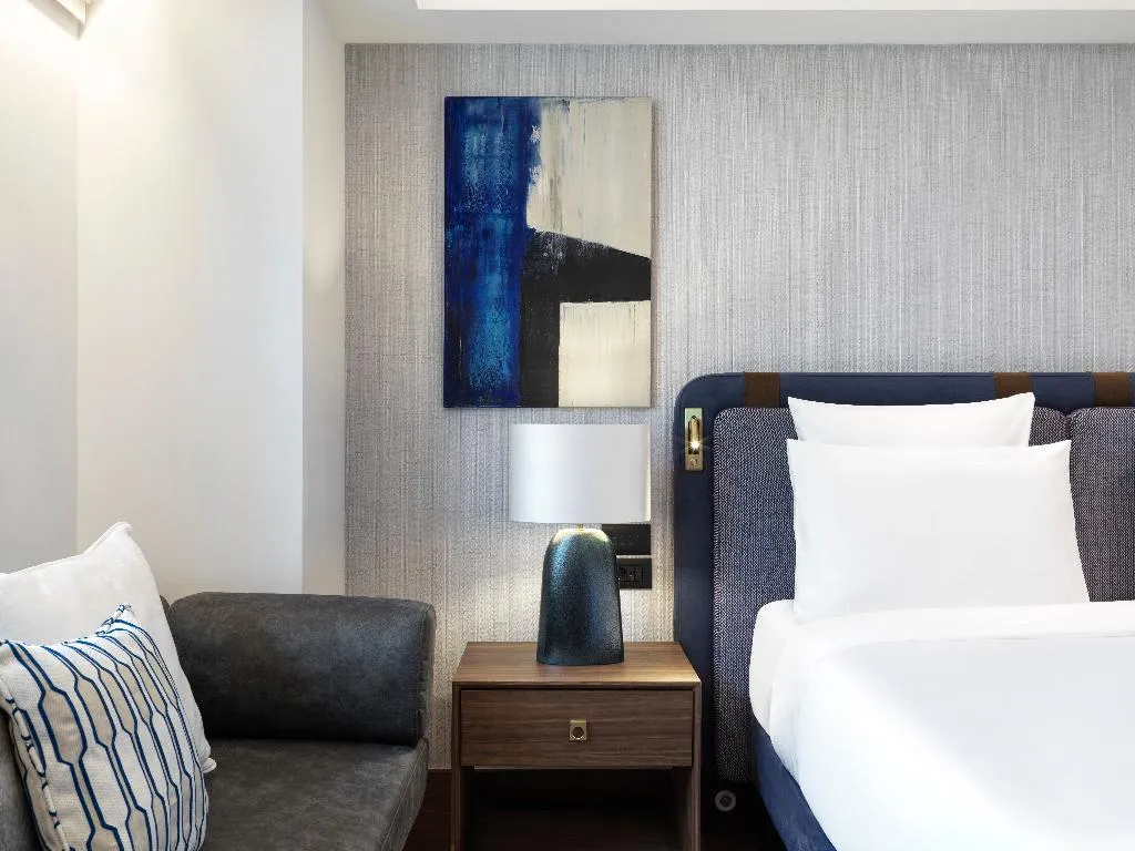 SINGLE DELUXE Room, Athens Capital Center Hotel-MGallery, Athens