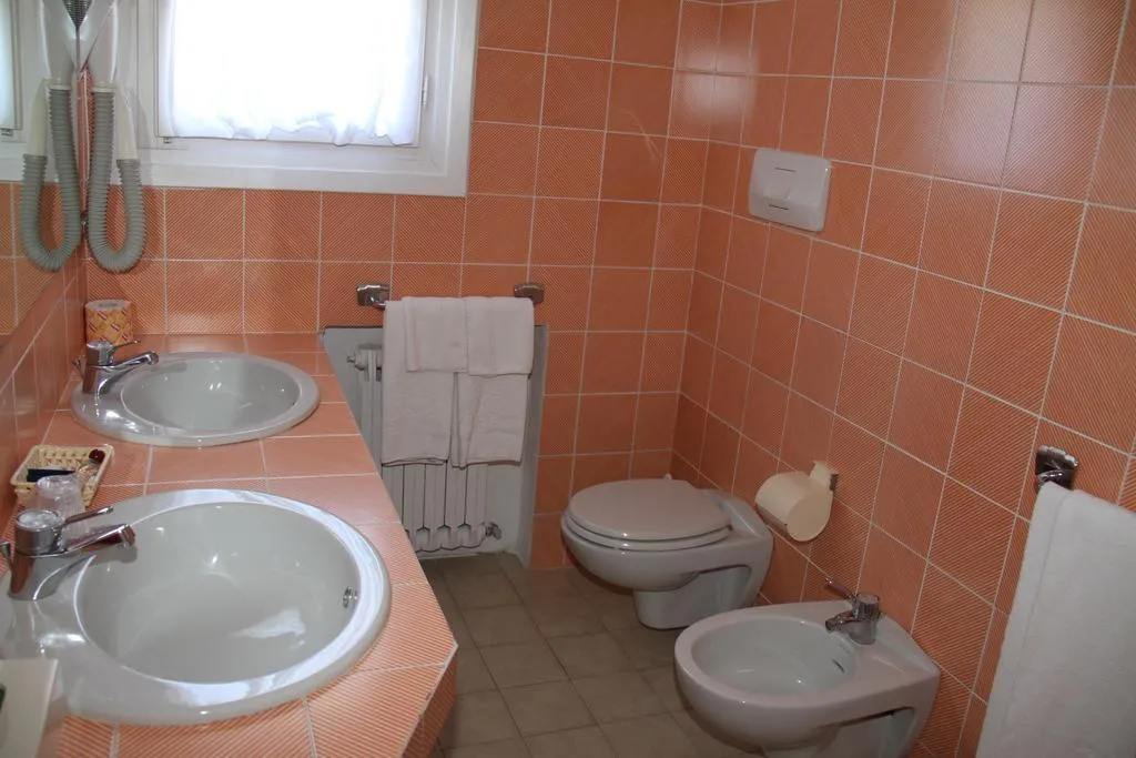 TRIPLE CLASSIC Room, Hotel Tre Botti, Olbia
