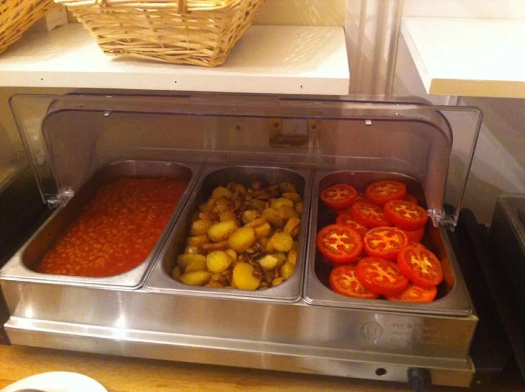 Restaurant, Leeson Bridge Guesthouse, Dublin