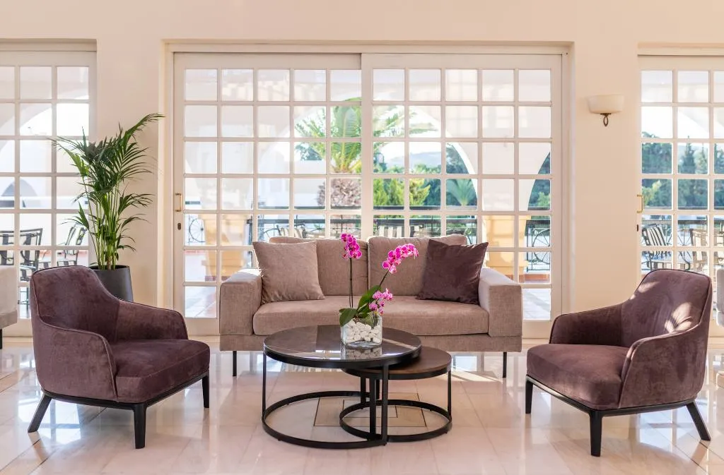 Lobby, Platanista, Kos