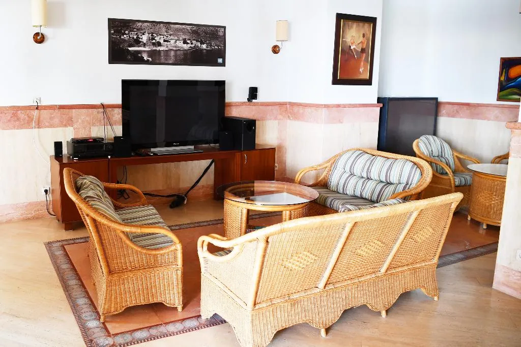 Sports and Entertainment, Happy Hotel, Dalaman