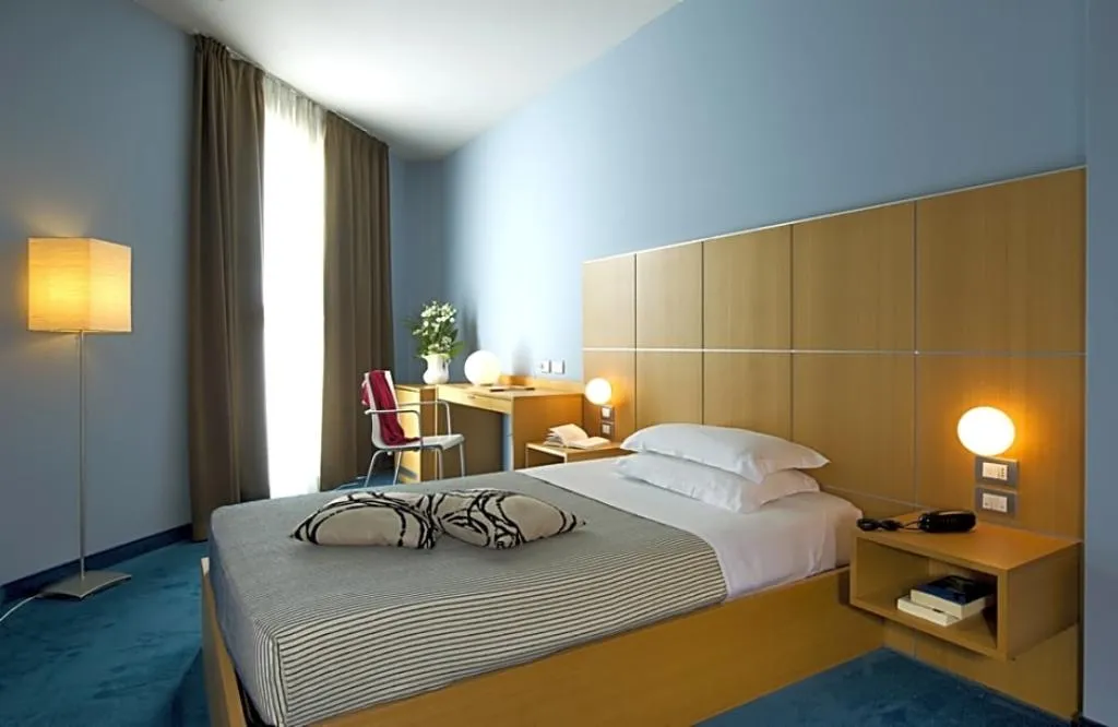 DOUBLE SINGLE USE COMFORT Room, Delle Fiere, Milan