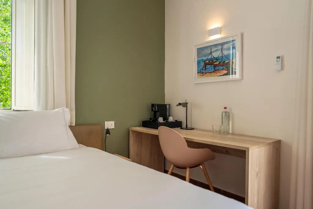 TWIN WITH BALCONY Room, Picciolo Etna Golf Resort & Spa, Curio Collection, Catania