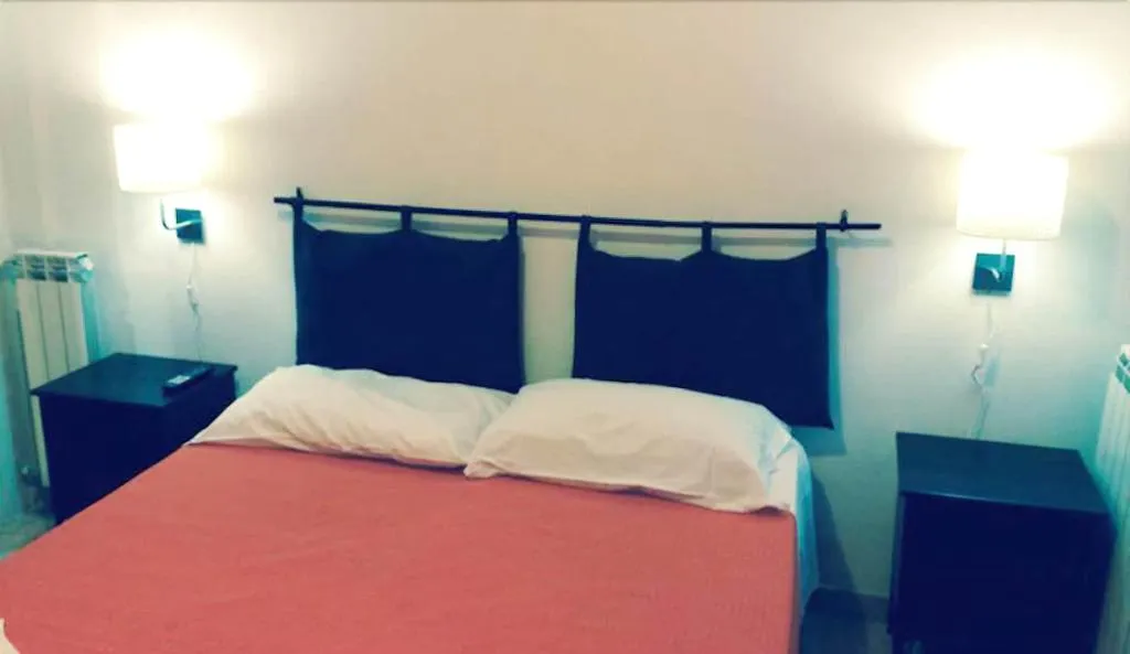 Room, Le Charme House 2, Naples