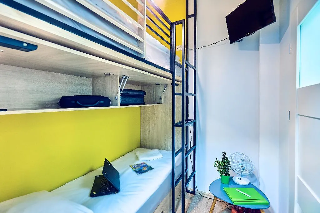Cabin STANDARD Room, Draggo House- Hostel, Krakow