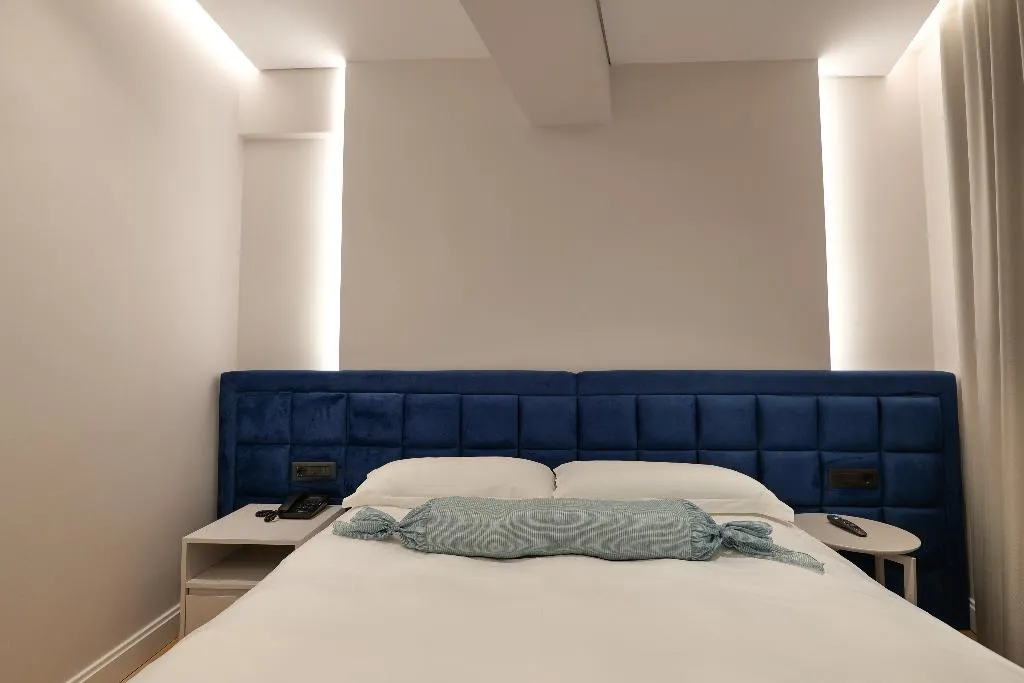 DOUBLE STANDARD Room, Hotel Oasis, Southern Albania