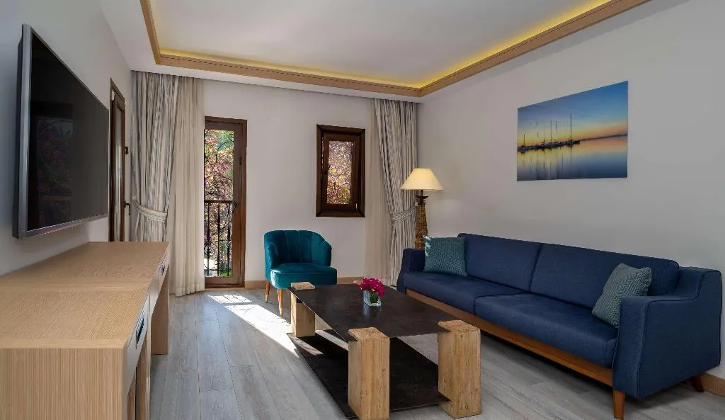 SUITE QUEEN BED TWO BEDROOMS Room, DoubleTree by Hilton Bodrum Marina Vista, Bodrum