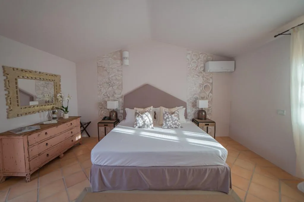 DOUBLE SUPERIOR SEA VIEW Room, Hotel Borgo Smeraldo, Olbia