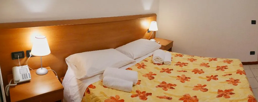 SINGLE STANDARD Room, Hotel Vajont, Venice