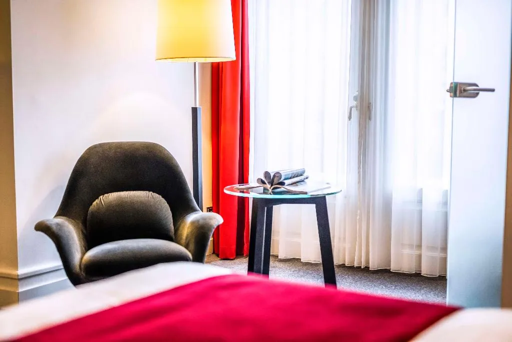 TWIN DELUXE Room, Scandic Palace Copenhagen, Copenhagen