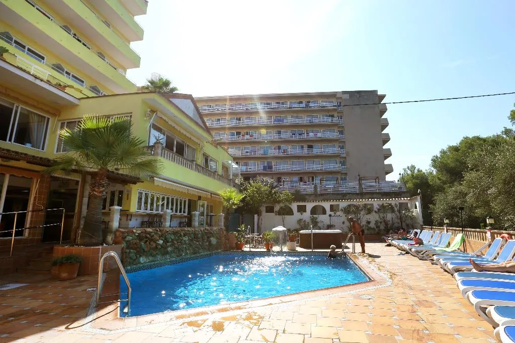 Pool, Manaus, Majorca