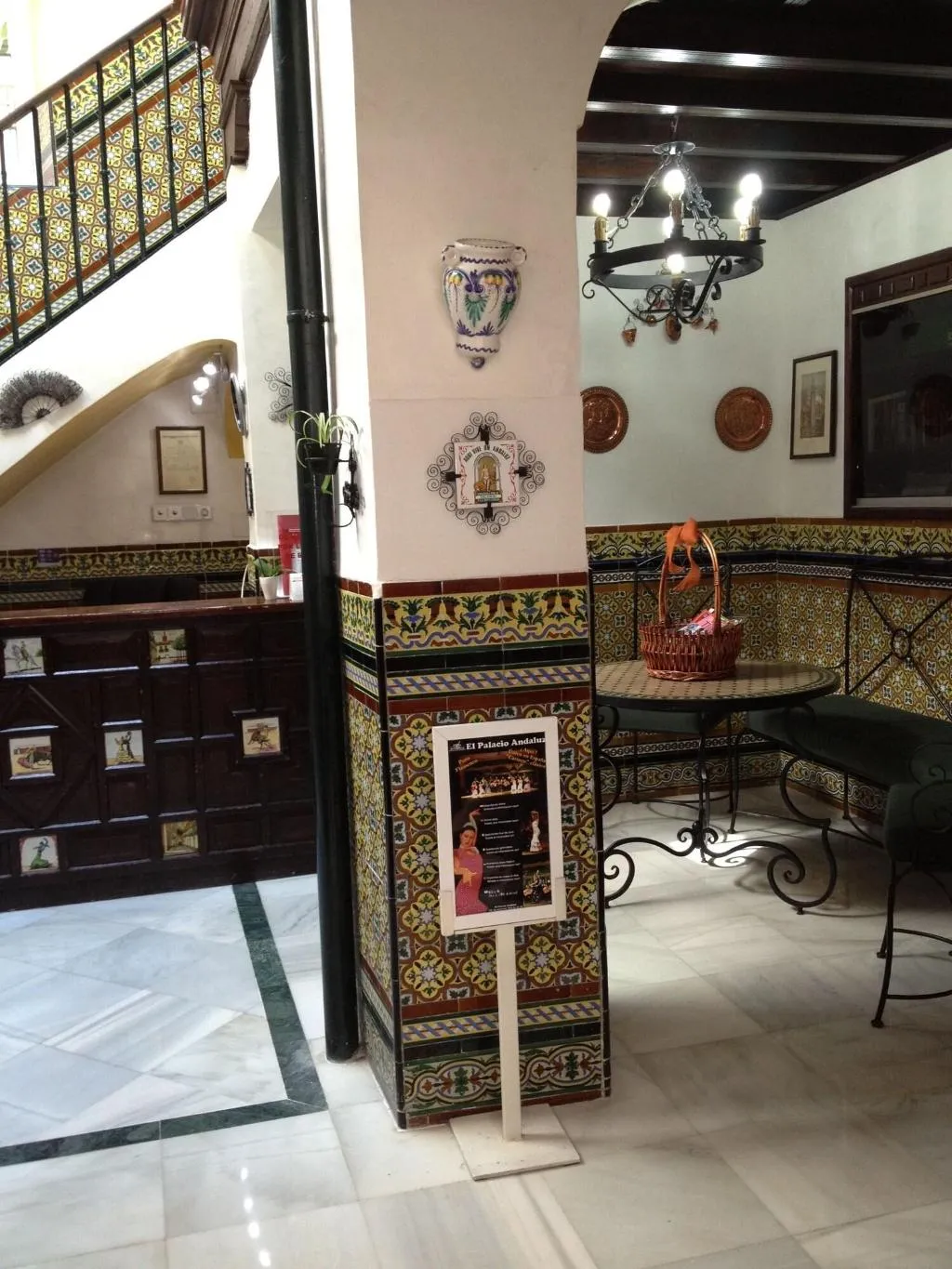 Lobby, Hostal Atenas, Seville
