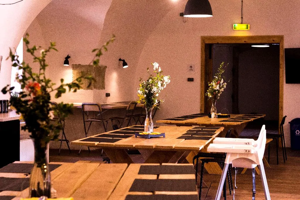 Restaurant, Luneta Warszawska Hostel, Krakow