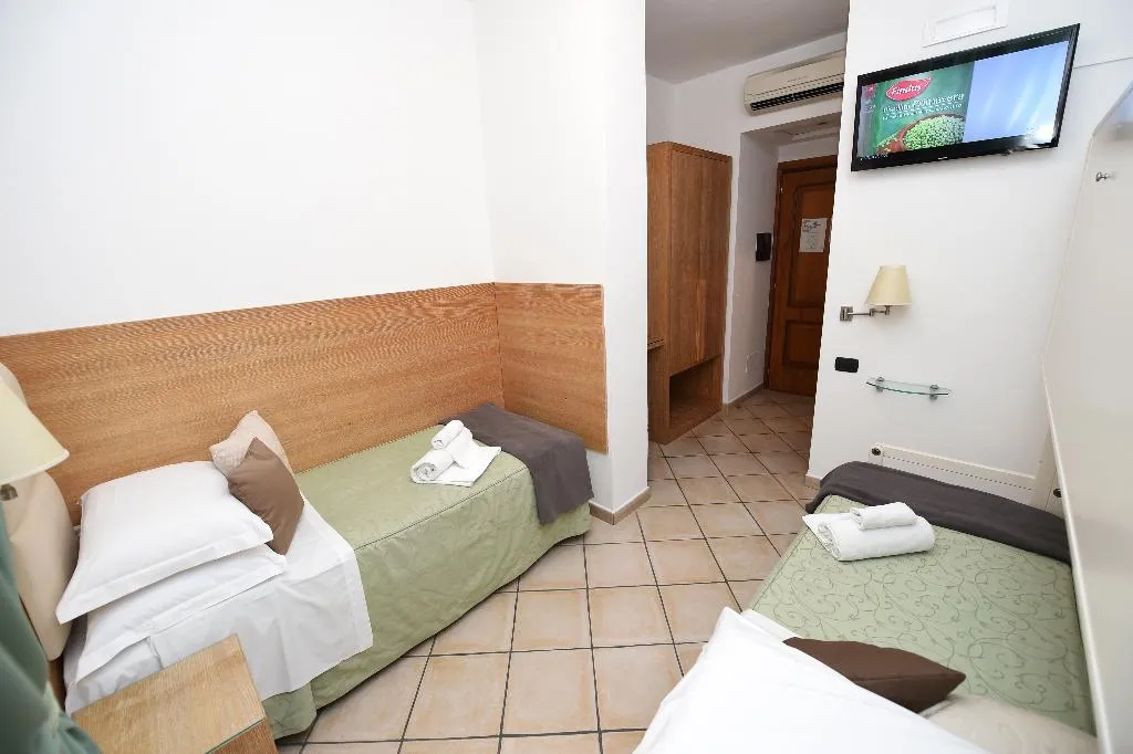 TWIN STANDARD Room, Sorrento City, Naples