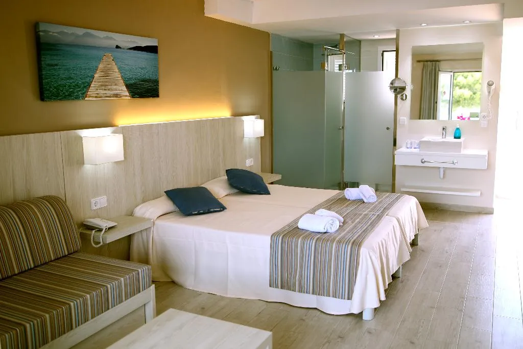 STUDIO STANDARD Room, Hotel Club Es Talaial, Majorca