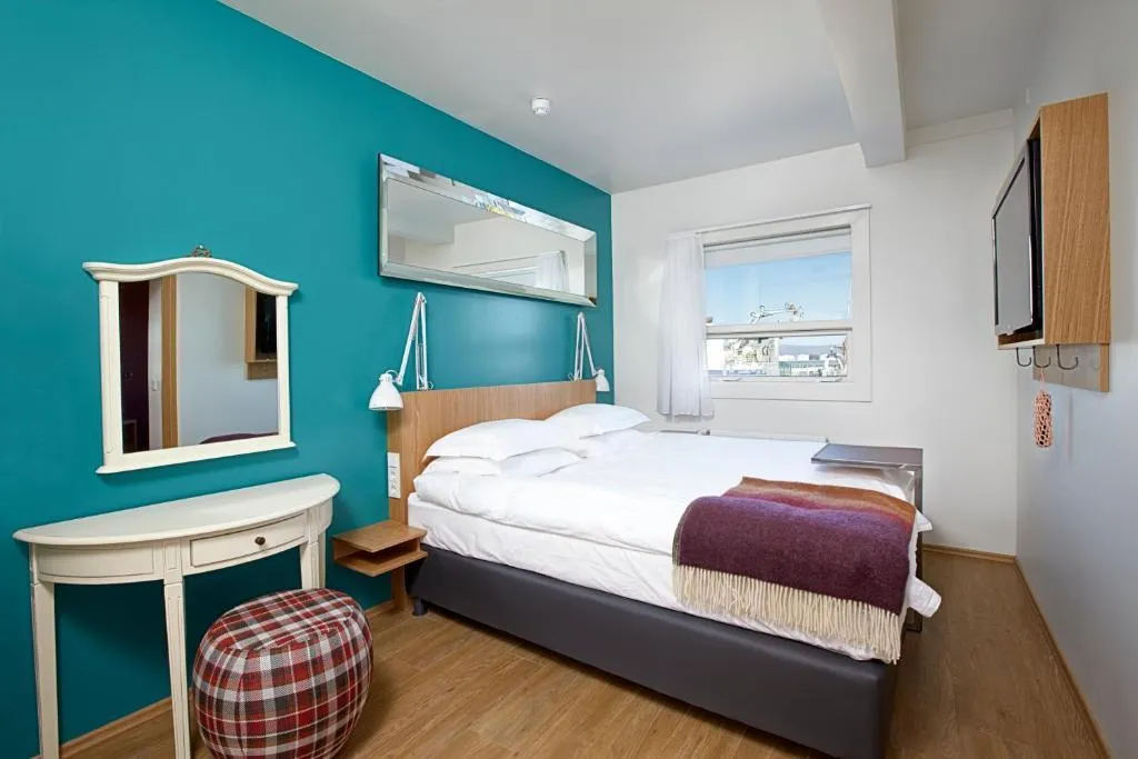 SUITE KING SIZE BED Room, Reykjavik Marina - Berjaya Iceland Hotels, Reykjavik
