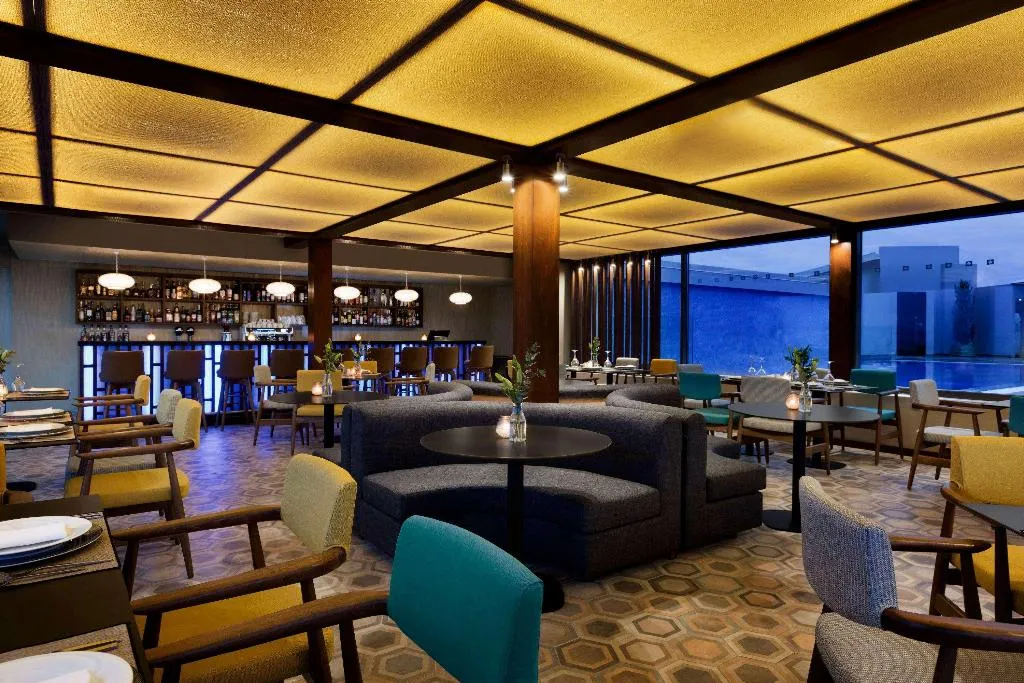 Bar, Wyndham Grand Athens, Athens