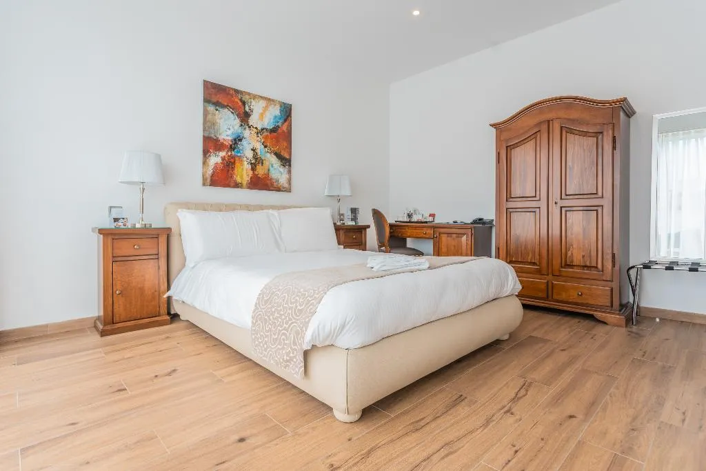 SUITE DELUXE Room, Palazzo Violetta, Malta