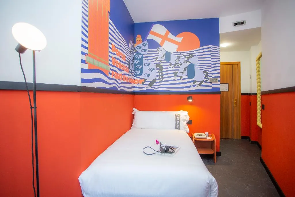 SINGLE STANDARD Room, Casual Eclettico Milano, Milan