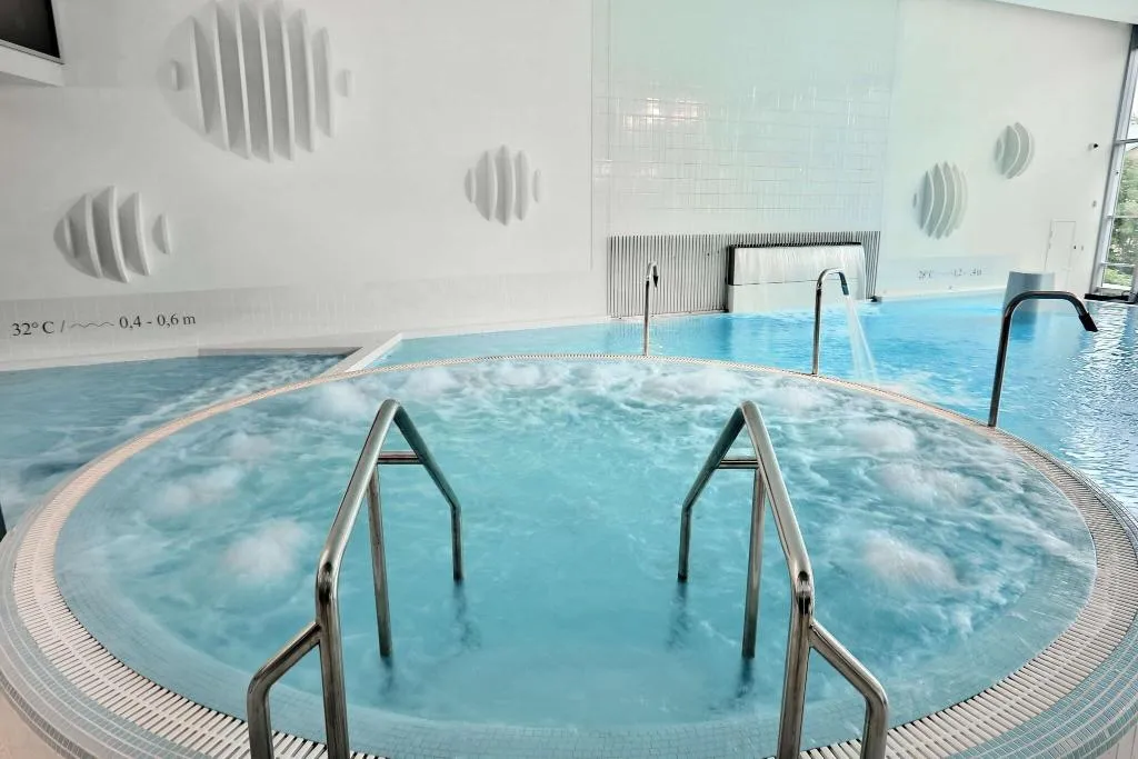 Pool, Park Inn by Radisson Meriton Conference&Spa Hotel, Tallinn