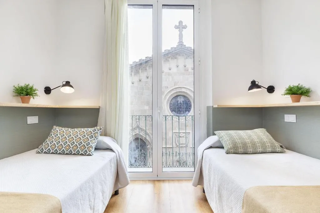 General view, Hostal Fernando, Barcelona