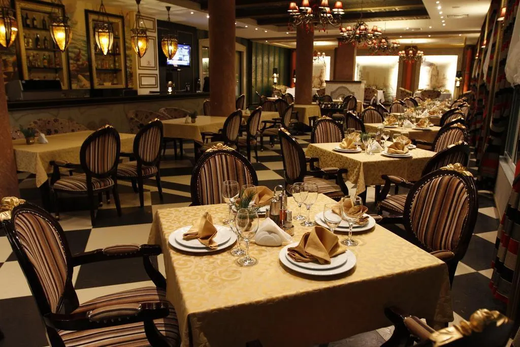 Restaurant, Bel Conti, Durres