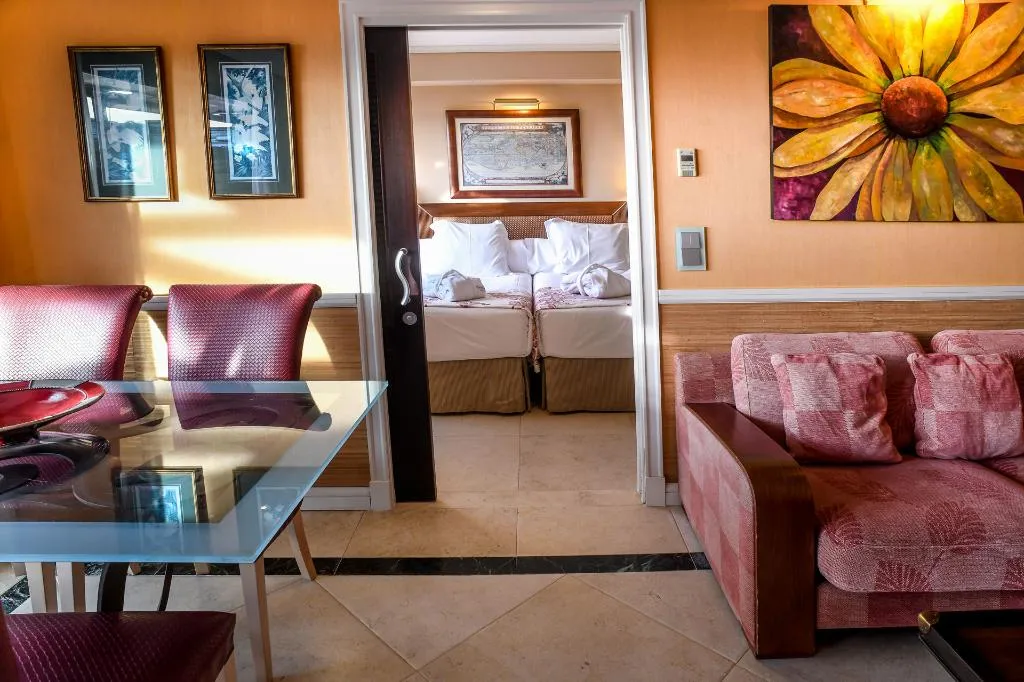 JUNIOR SUITE SUPERIOR CAPACITY 2 Room, Gran Hotel Guadalpin Banus, Costa Del Sol