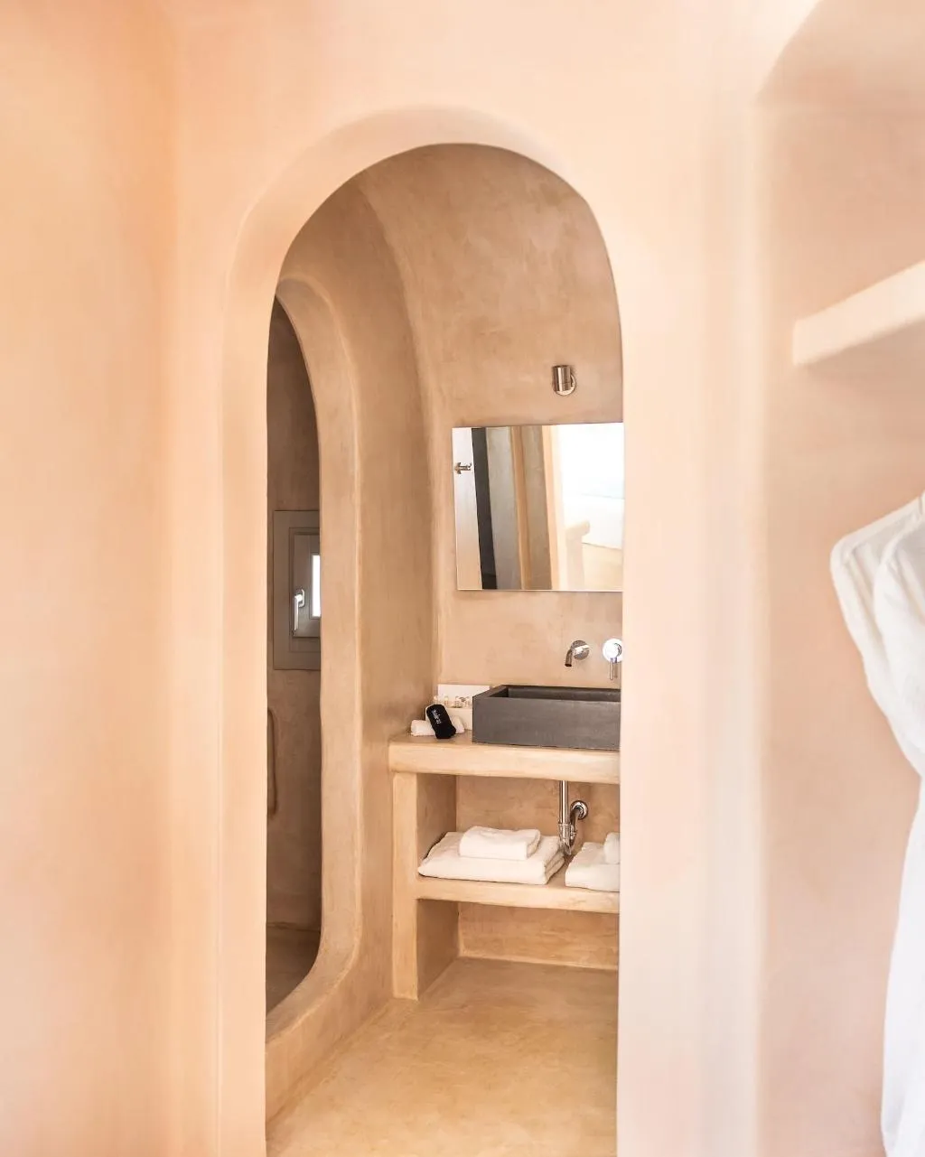 Room, Danae Suites, Santorini