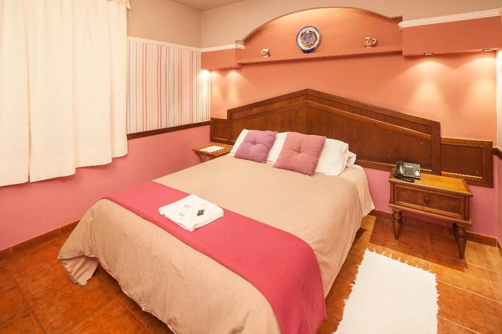Double or Twin STANDARD Room, Hotel - Bungalows Balcón de Competa, Seville
