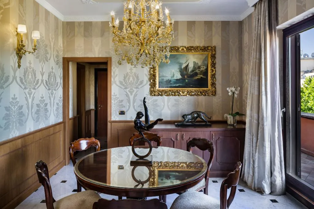 Room, Baglioni Hotel Regina, Rome