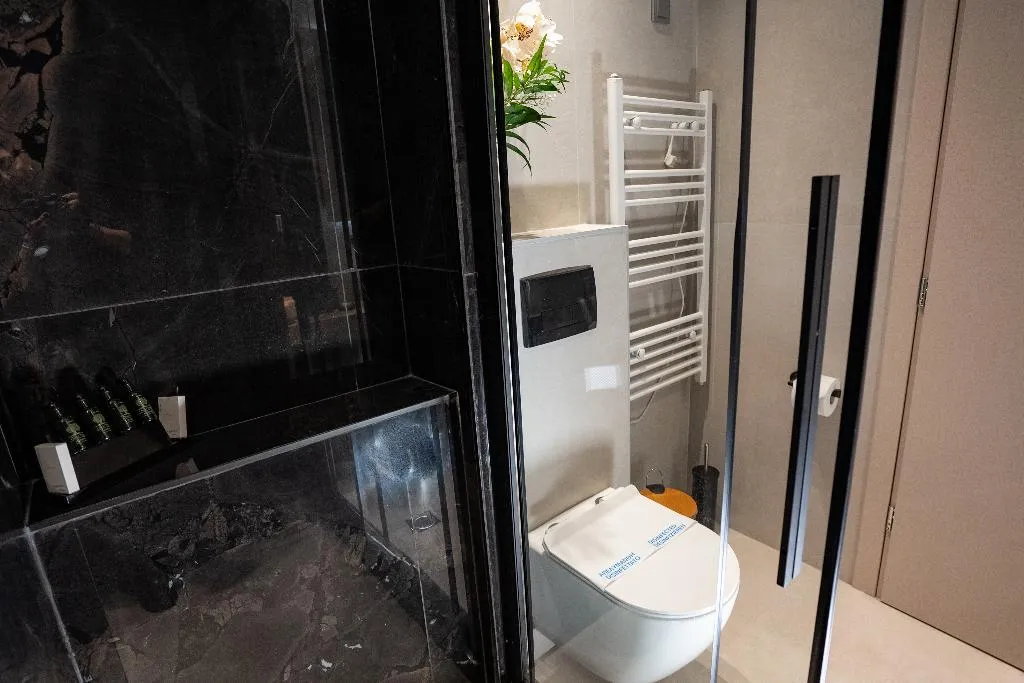 SUITE WITH JACUZZI Room, Sea And The City, Halkidiki